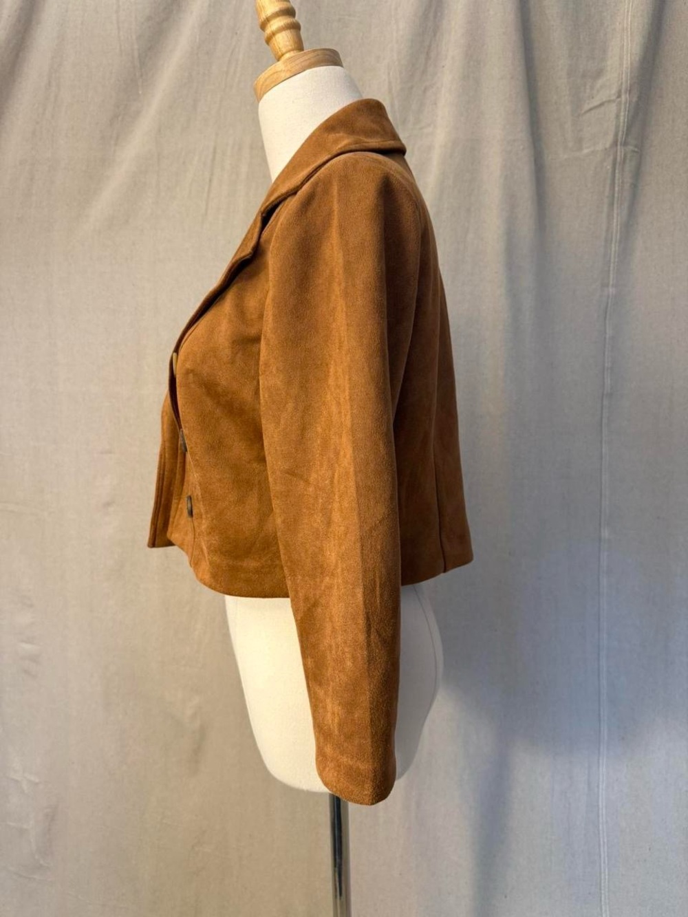 Faux Suede Cropped Jacket - Picture 4 of 7